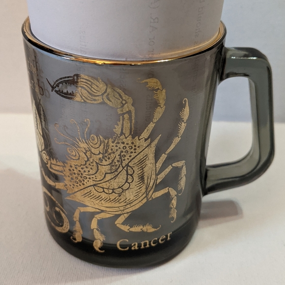 Smokey glass CANCER horoscope mug with gold accents crab and stats - Picture 2 of 9